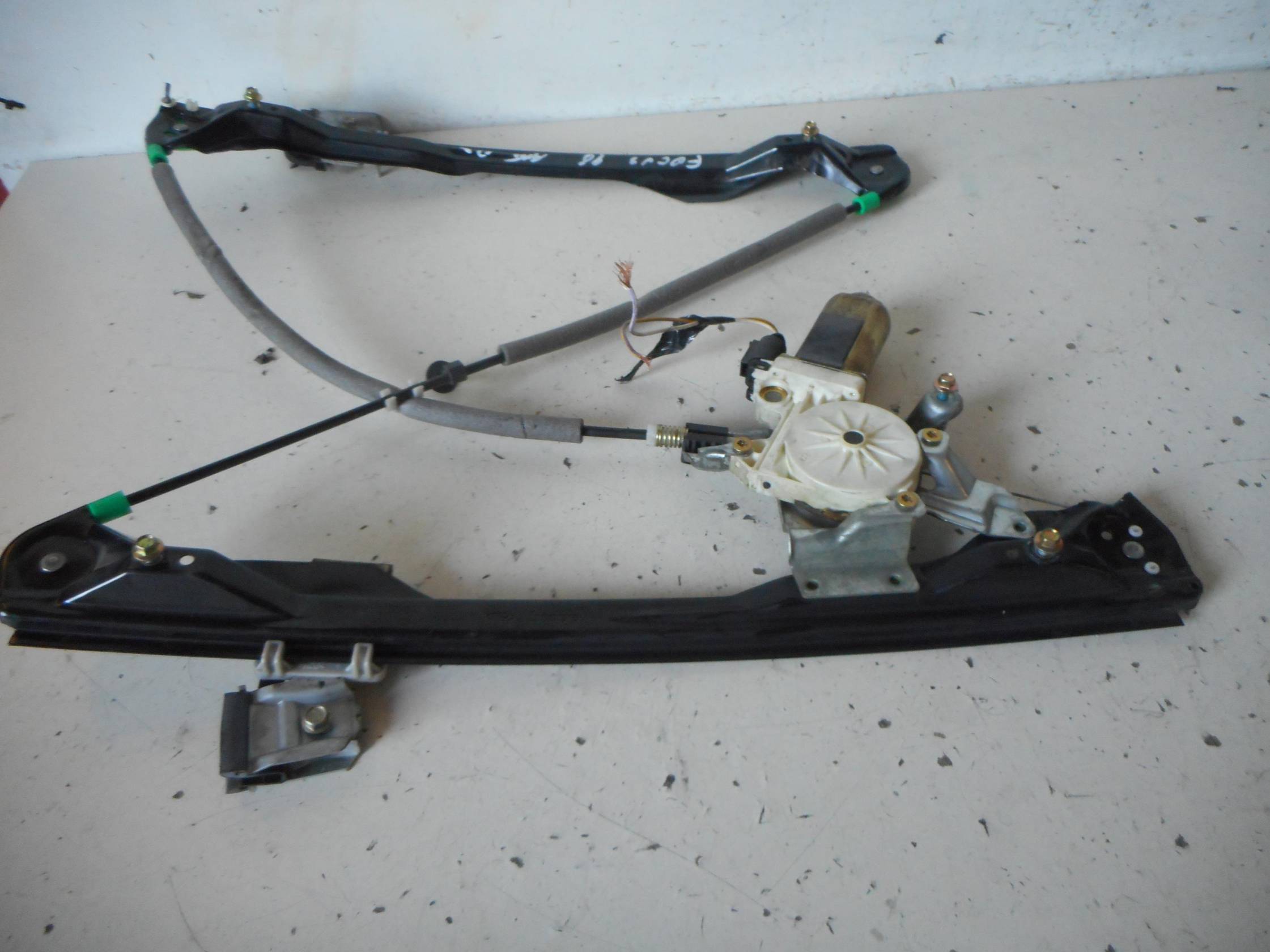 Alzacristallo elettr. porta ant. dx.